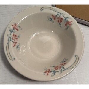 Vintage Homer Laughlin DISCONTINUED Pink Sage 6.5” Rim Cereal Bowl SSB